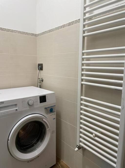 Apartamento La Dimora Delle Rose Passignano sul Trasimeno Exterior foto